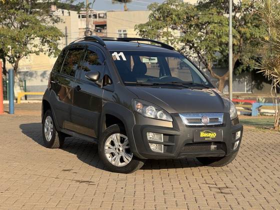 FIAT IDEA 1.8 MPI ADVENTURE 16V FLEX 4P AUTOMATIZADO FIAT IDEA 1.8 MPI ADVENTURE 16V FLEX 4P AUTOMATIZADO